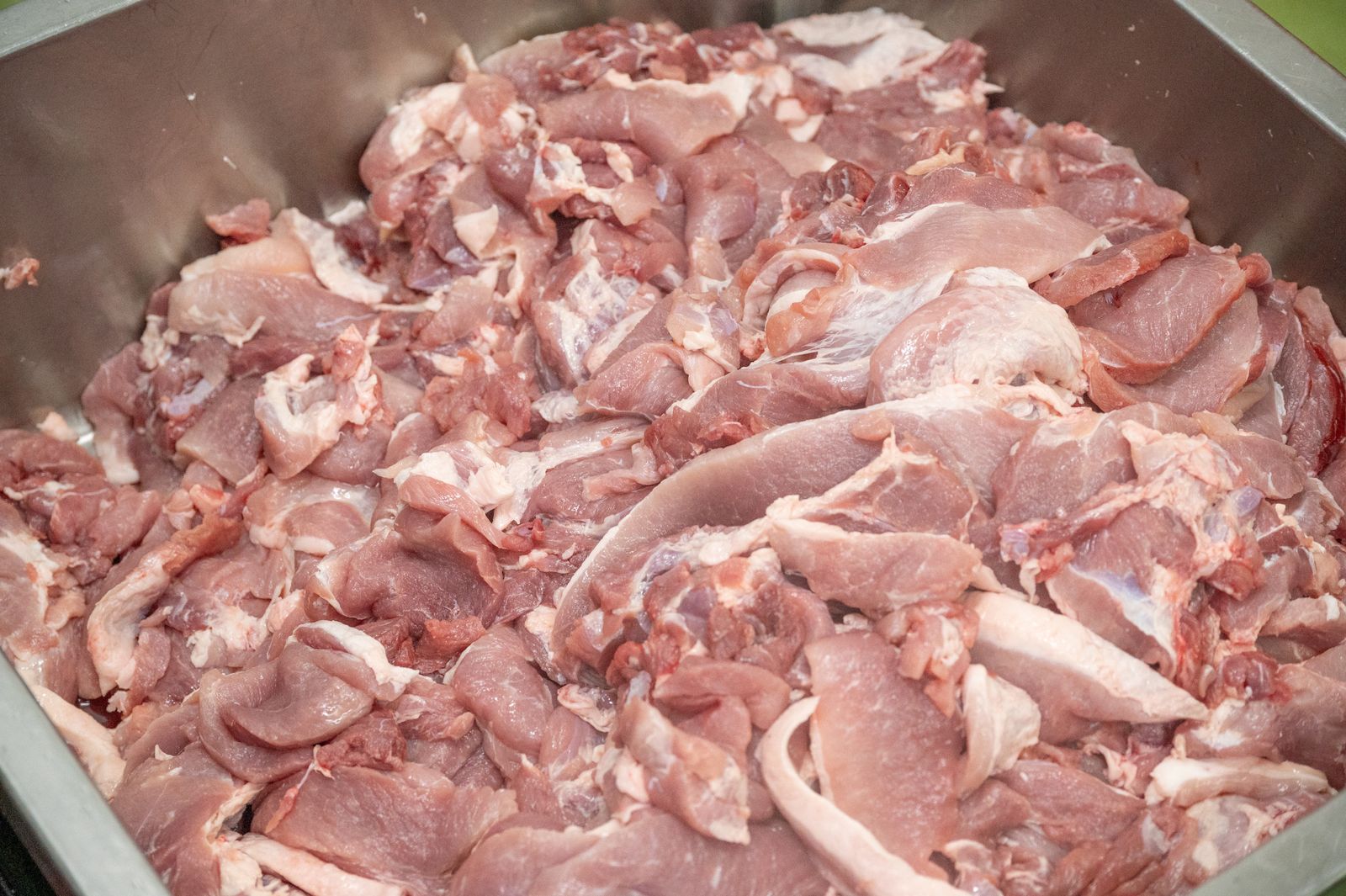 โรงงานหมูปิ้งสะอาดได้มาตรฐาน